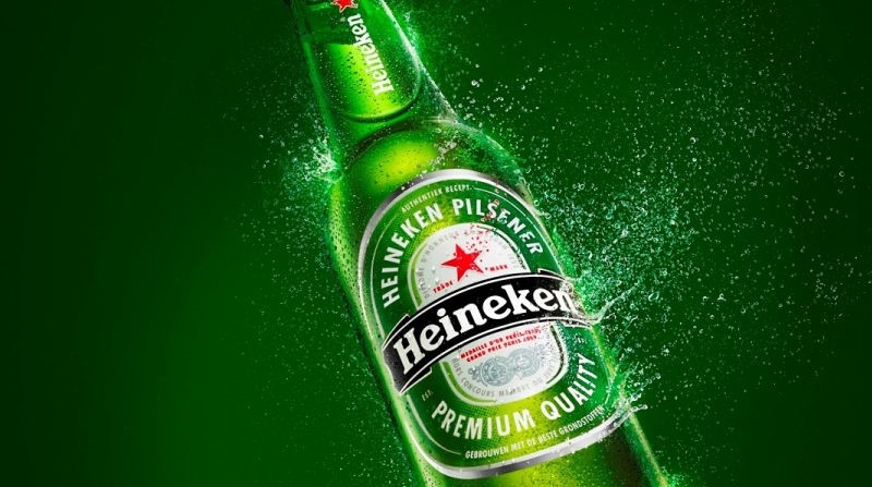imagen de heineken botella grande